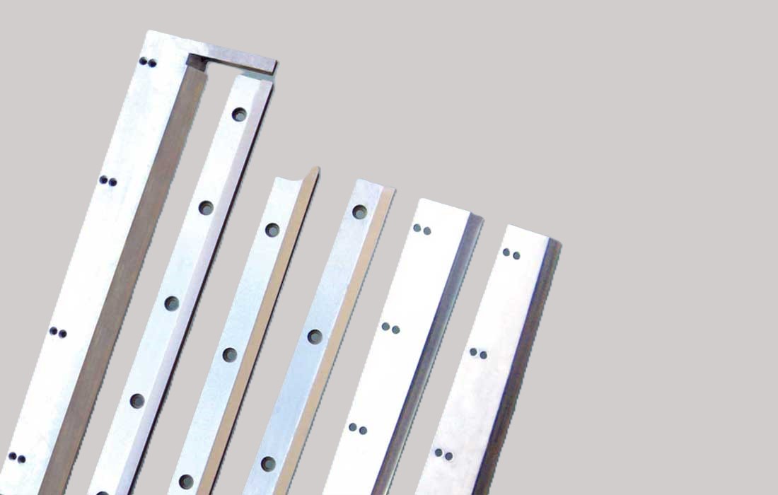 Saddle Stitch Knives